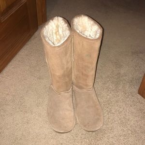 Brown Bearpaw boots